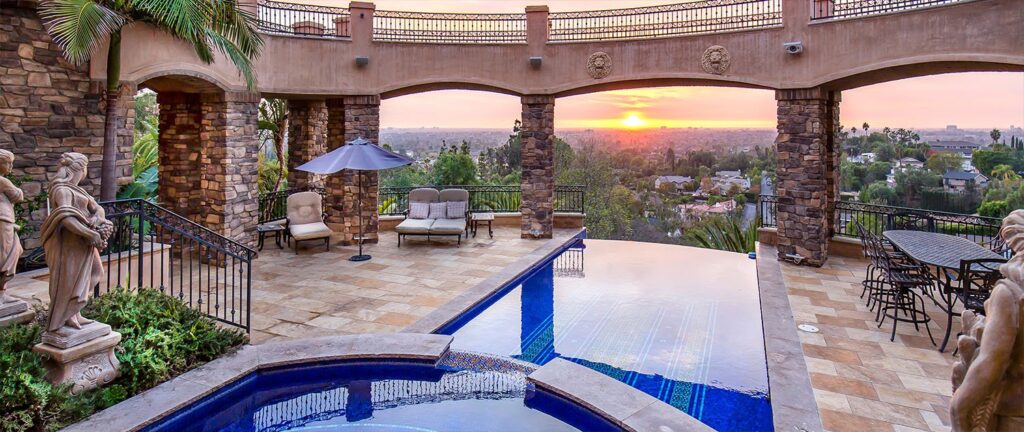 11-stone-infinity-pool_optimized