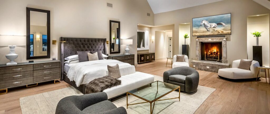 6-luxury-primary-bedroom_optimized